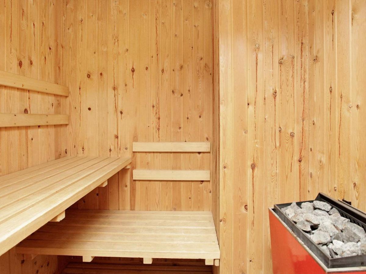 5 Person Holiday Home In Henne Henne Strand Exteriér fotografie